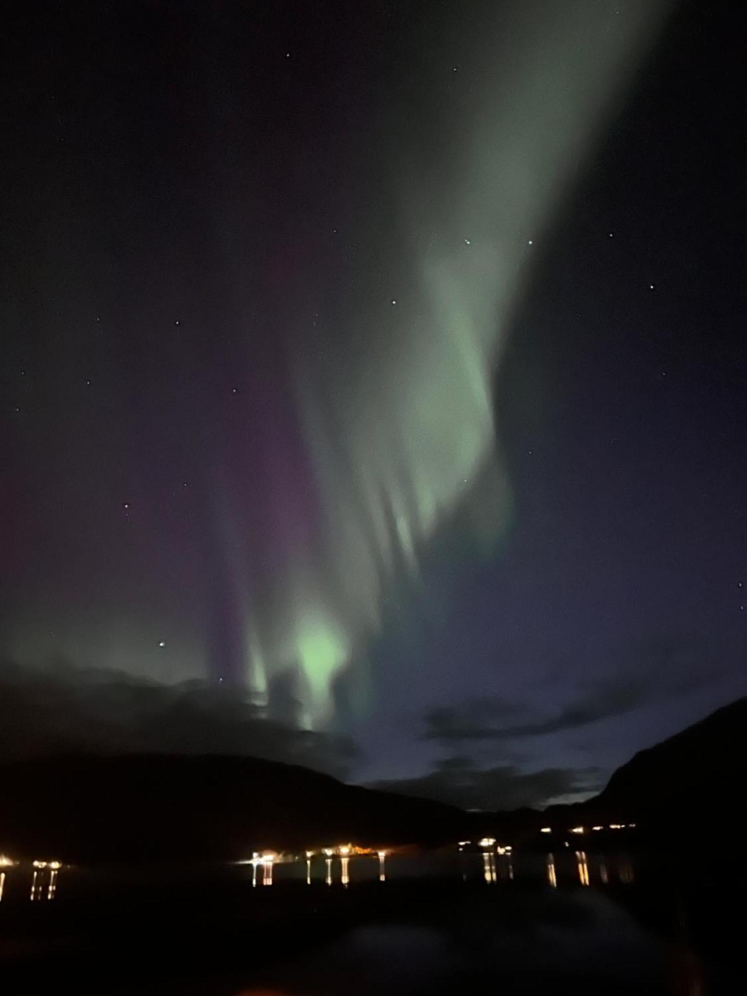 Apartment Moderne Liten Pa Toppen Av Tromsoyen Tromso
